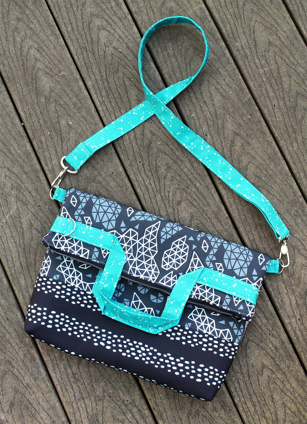 The Field Study Tote with Sprout Patterns by Jessee Maloney {an Art School Dropout's life}